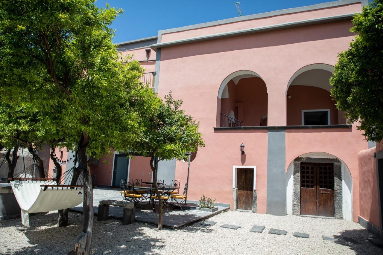 מלון בוסקוריאלה Palazzo D'Aquino מראה חיצוני תמונה